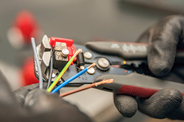 Best Home Electrical Repair  in Frederickson, WA